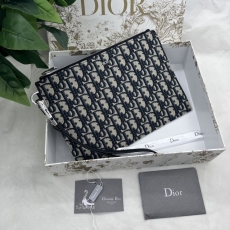 Christian Dior Clutch Bags